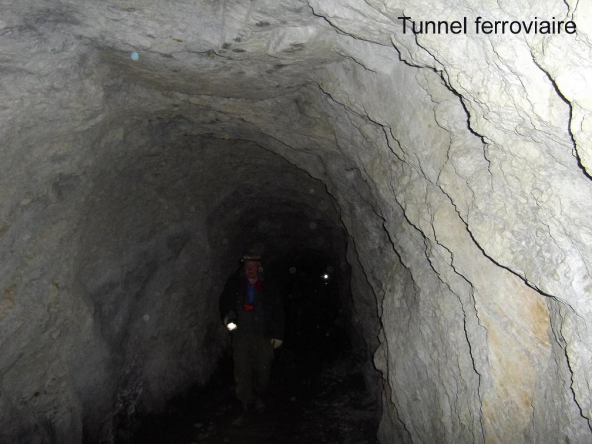 Albas Tunnel